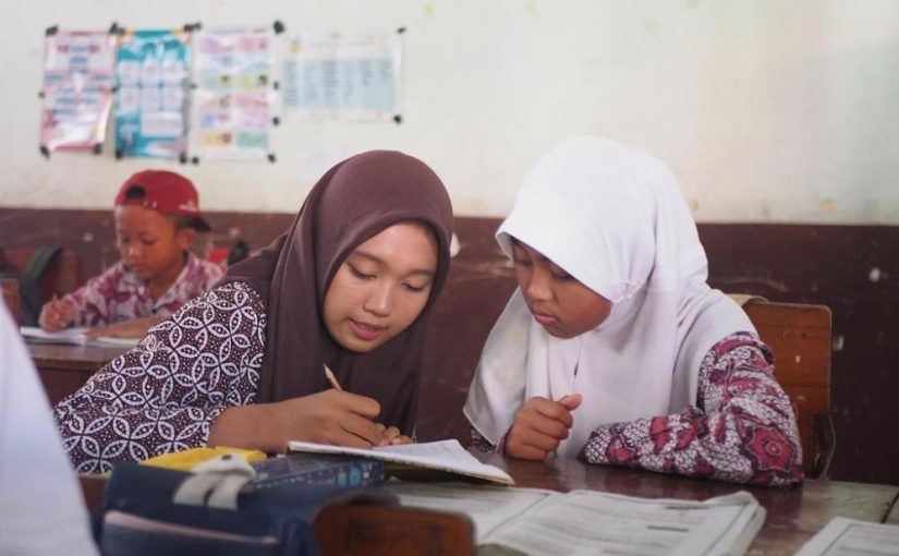 Ketika Siswa Jadi Guru Sehari: Program ‘Role Reversal’ yang Bikin Semua Kaget