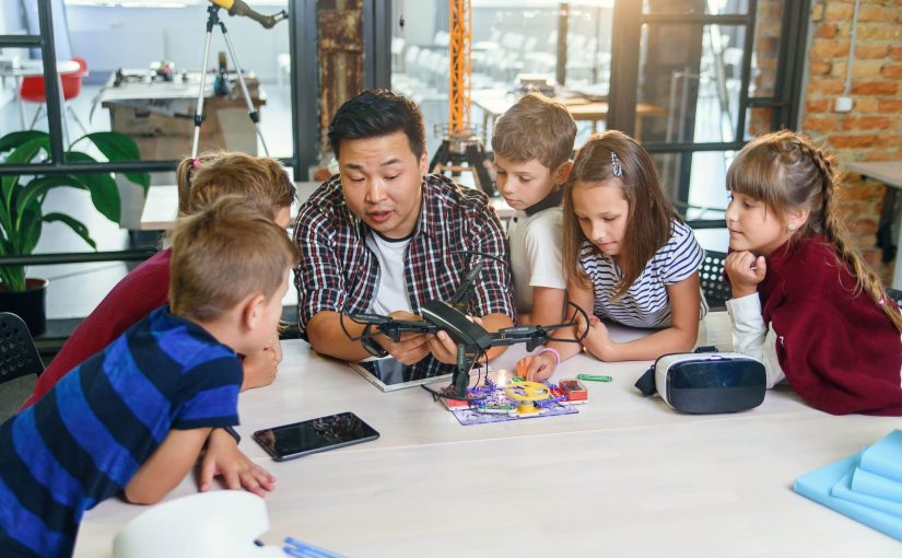 Drone‑Delivered Classrooms di Alaska: Menyediakan Materi Sekolah ke Wilayah Paling Terpencil