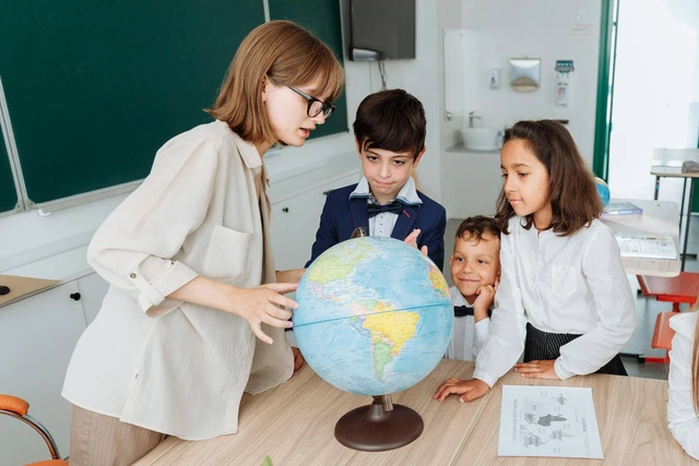 Dari Finlandia ke Rwanda: Eksperimen Sistem Pendidikan yang Menginspirasi Dunia
